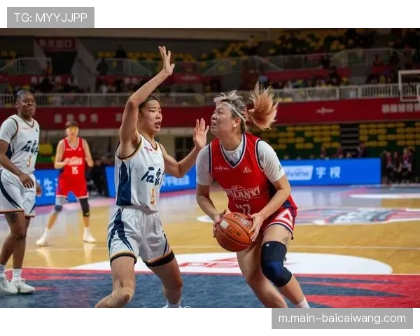 陕西女篮新援融入顺利 卡尔霍恩18分10篮板表现亮眼