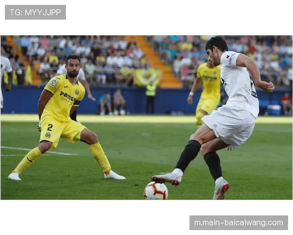 升班马莱万特西甲战术适应情况评估 卡列哈坚持4-3-3高压体系